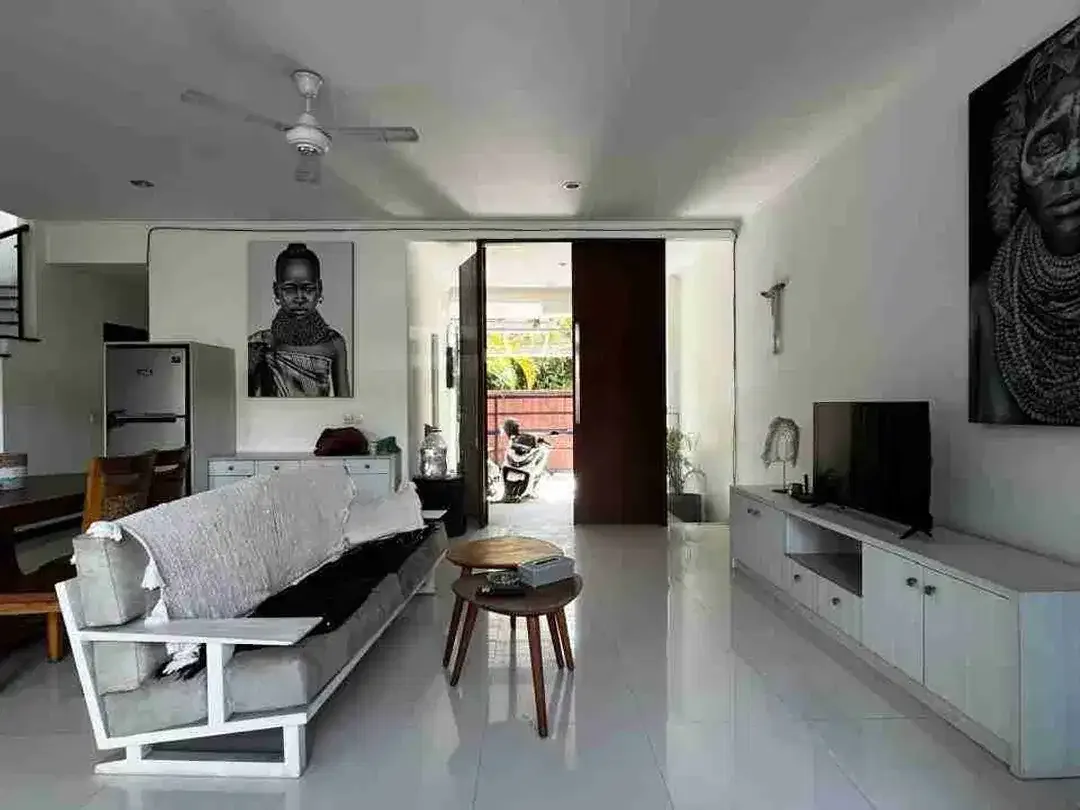 Villa Furnish 2Lt 230M2 Hanya 50Mtr Dari Raya Canggu Dkt Pantai Berawa - Image 4 of 10