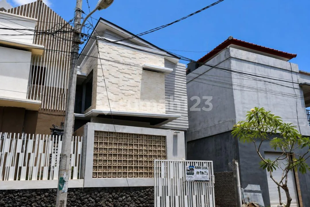 Dijual Rumah Lantai 2 Baru - Kesiman, Denpasar Timur - Image 2 of 4