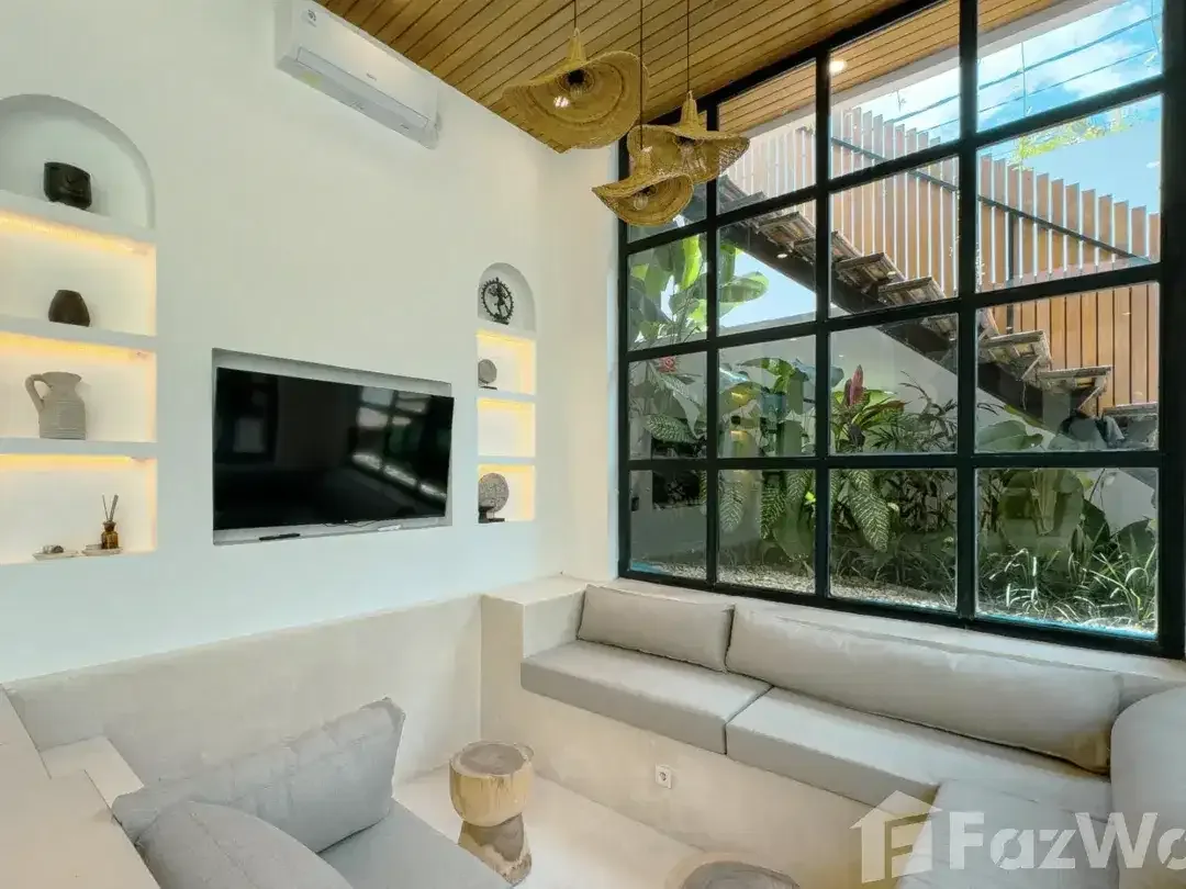 2 Bedroom Villa for sale in Ginyar, Bali - Image 2 of 10