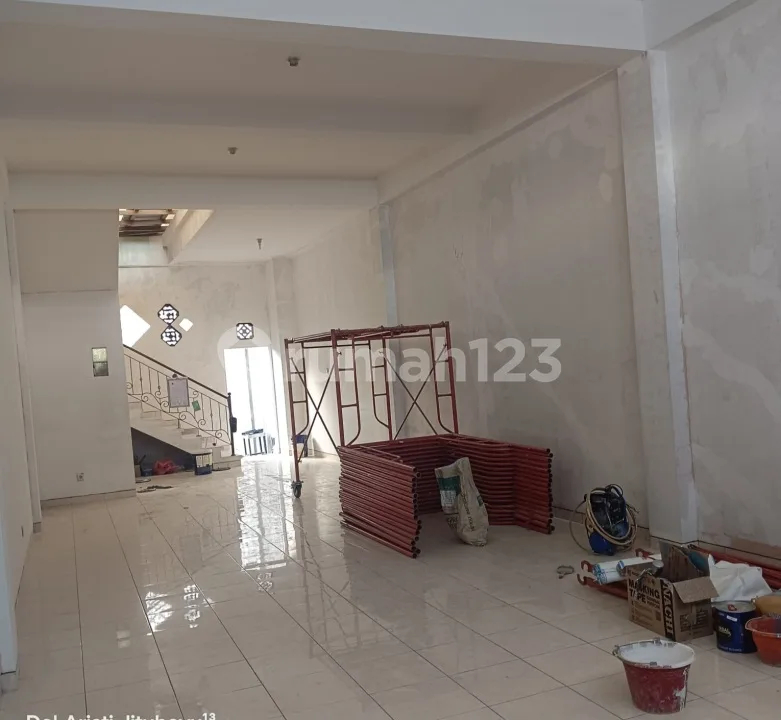 Ruko Strategis Baru Renovasi  Buluh Indah Denpasar Bali - Image 2 of 4