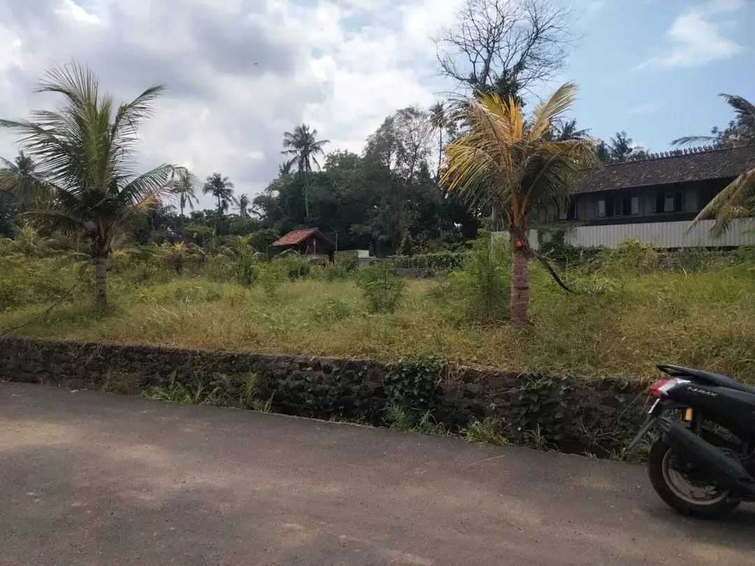 Tanah eksklusif 375 m2 View Ocean di Pering Gianyar Bali - Image 2 of 2