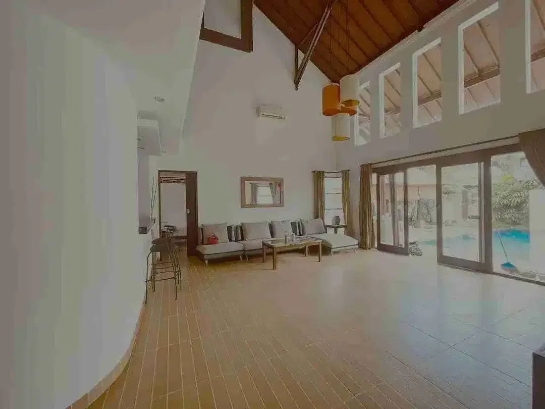 villa mewah jalan Tukad Batanghari Renon bali - Image 2 of 10