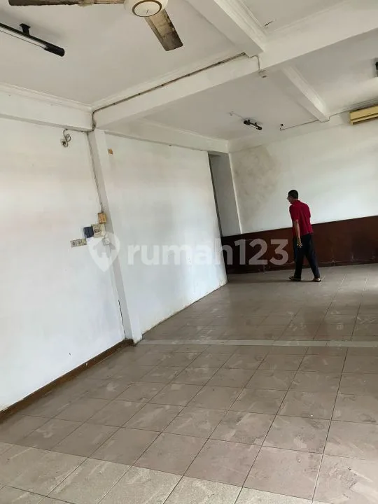 Dijual 5 Unit Ruko Bangunan 3 Lantai Lokasi Jalan By Pass Ngurah Rai Sanur Denpasar Selatan - Image 3 of 4