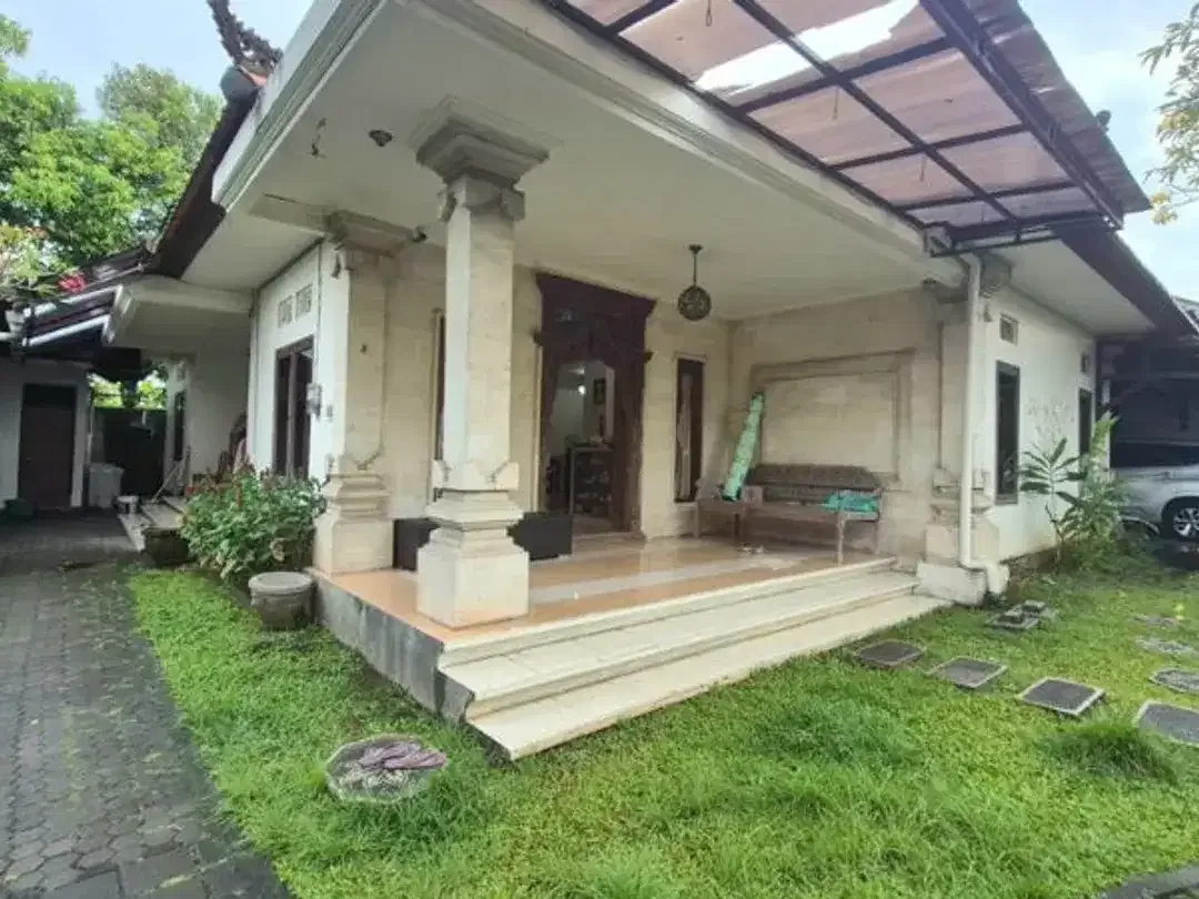 RUMAH STRATEGIS PUSAT KOTA DI BULUH INDAH GATOT SUBROTO BARAT DENPASAR - Image 2 of 10