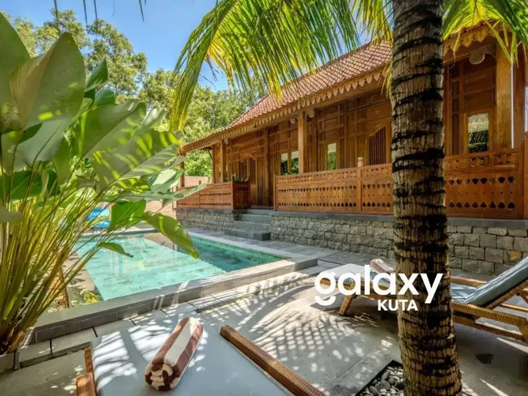 UNIQUE WOODEN VILLA FOR RENT IN RAYA ULUWATU PECATU BADUNG - Image 1 of 10