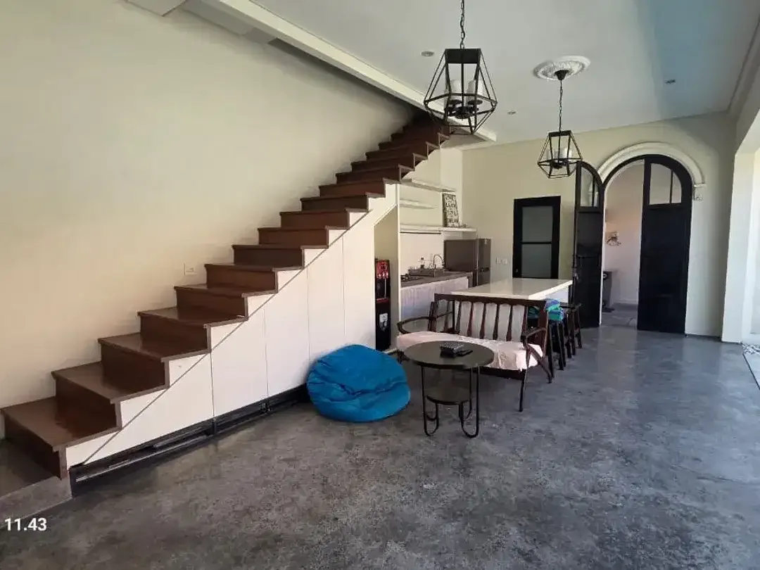 MINIMALIST MODERN VILLA AT CANGGU ONLY 5 MIN TO BEACH FOR LEASE - Image 6 of 10