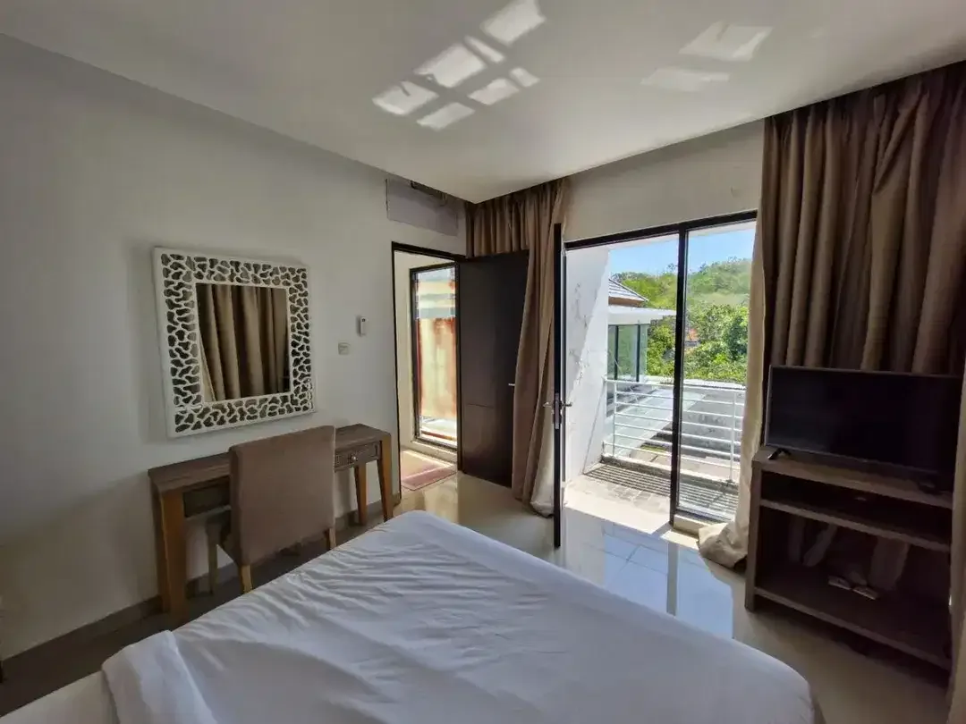 VILLA READY UNIT BIG POOL 3BR OCEAN VIEW KAWASAN NUSA DUA BALI - Image 3 of 10