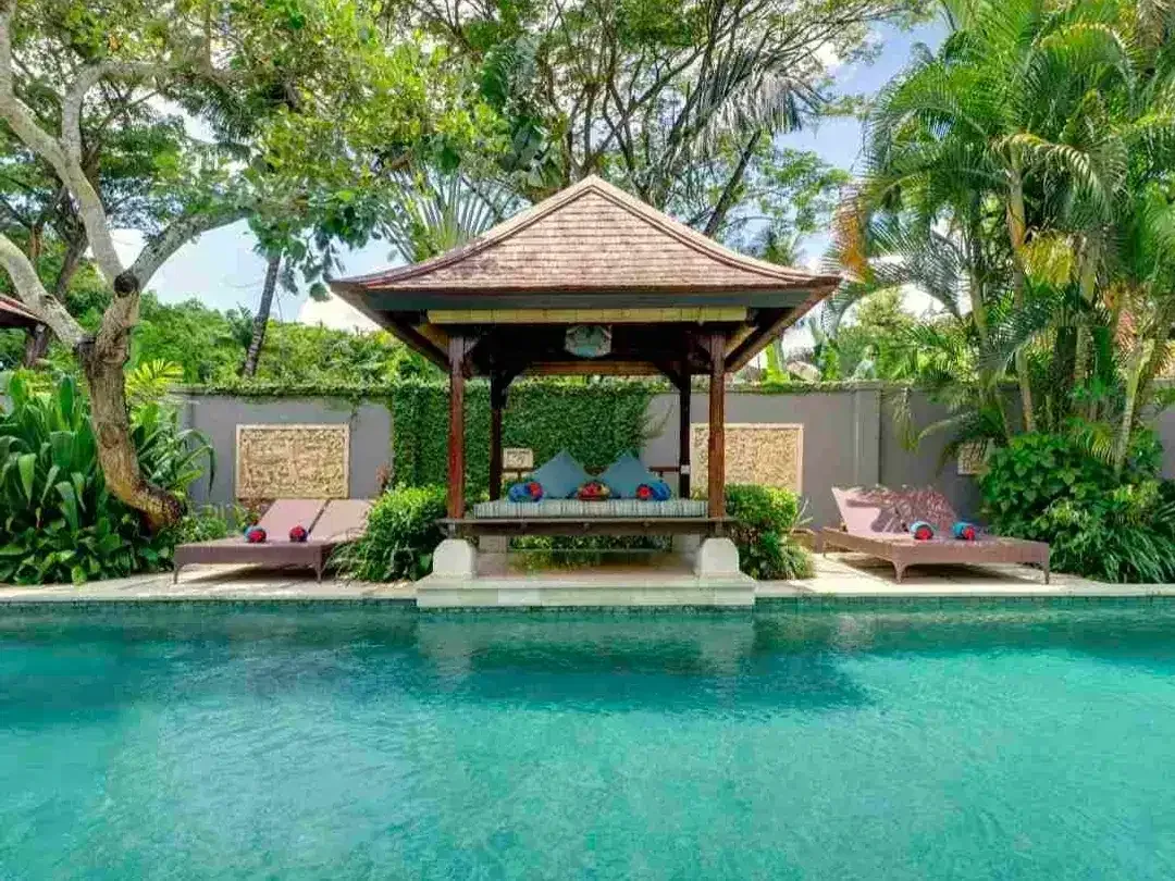 Villa Luxury Walking Distance to Batu Bolong Beach Canggu Bali - Image 1 of 10