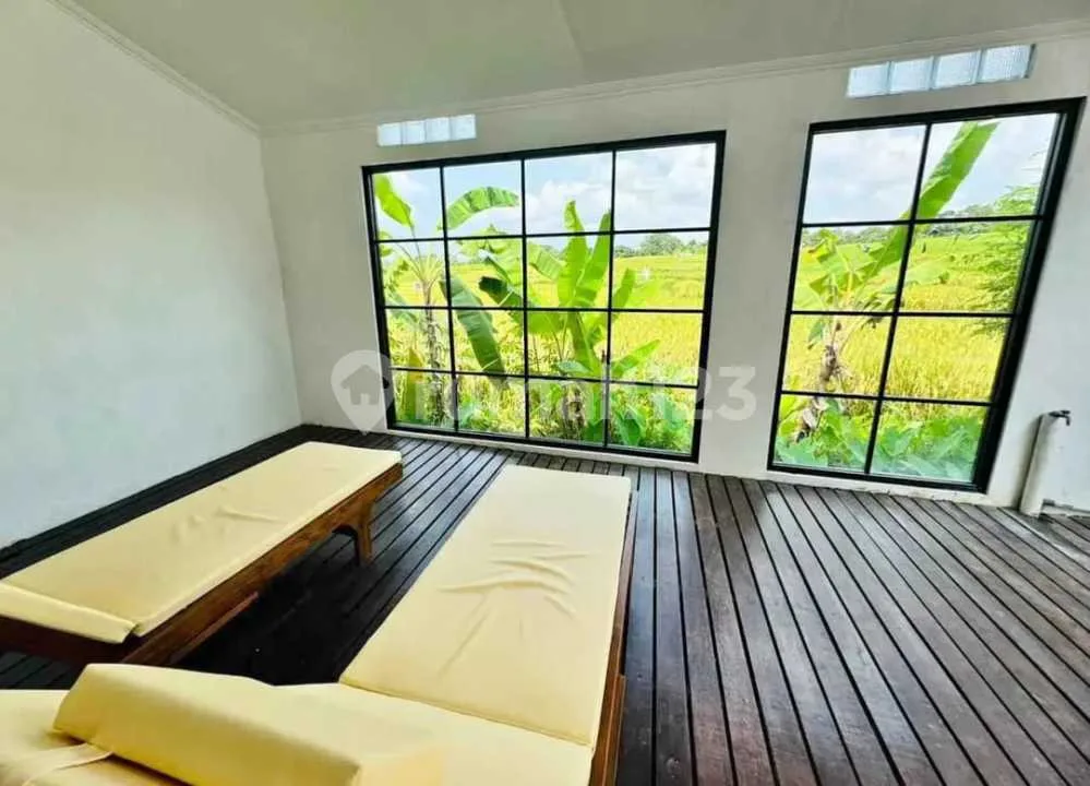 Villa Nyaman di Jln Tumbak Bayuh 2 KT Siap Huni - Image 1 of 4