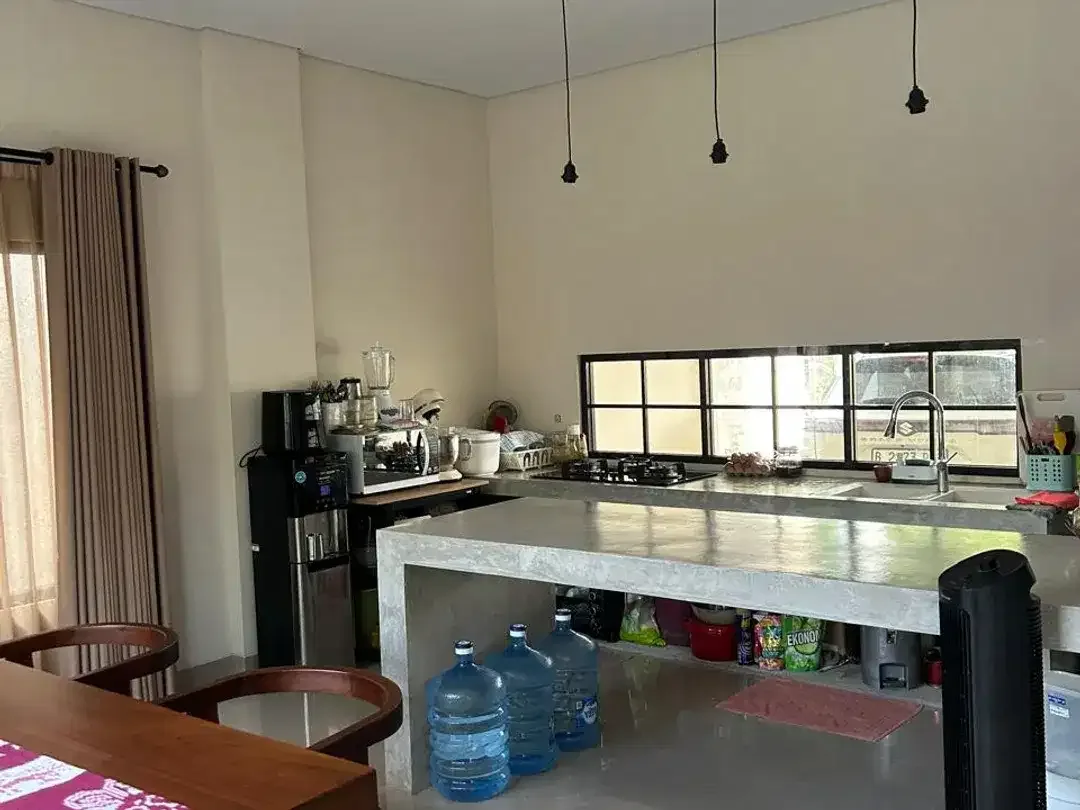 DI JUAL VILLA DI UNGASAN FULL FUNISH DEKAT PANTAI PECATU BALI - Image 6 of 10