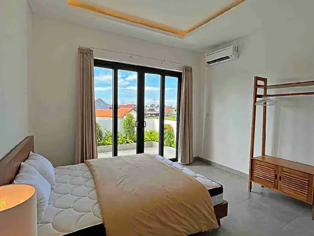 DISEWAKAN VILLA MINIMALIS FULL FURNISHED DI HANG TUAH SANUR  BALI - Image 8 of 10