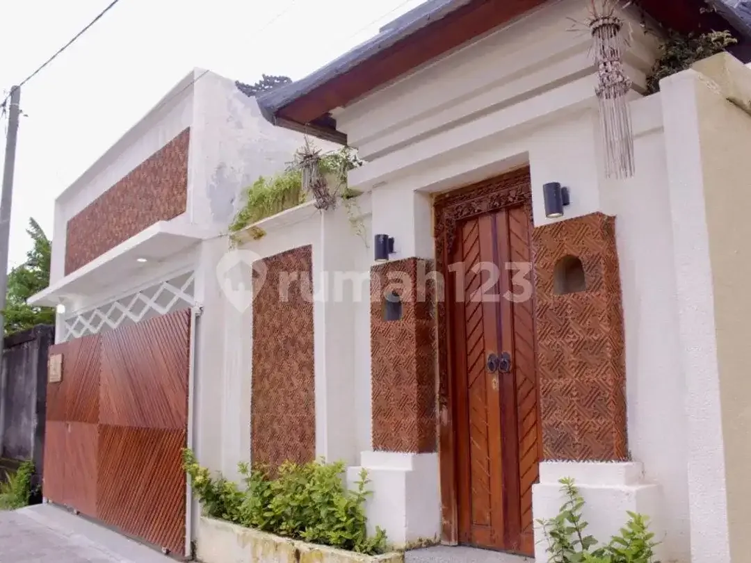 Fully Furnished 4-Bedroom Villa For Rent In Sanur Kauh, Private Pool, Large Rooftop, Idr 350 Million/Year - Image 4 of 5