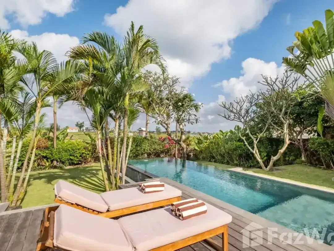 4 Bedroom Villa for sale in Canggu, Bali - Image 3 of 10