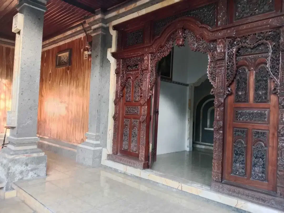 Disewakan Rumah 2 Lantai di Perumahan Buana Raya - Image 3 of 9