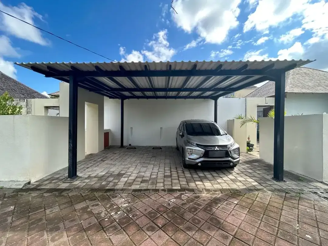 Beachside 2-Bedroom Tropical Villa for Annual Rent in Seminyak Bali - Image 10 of 10