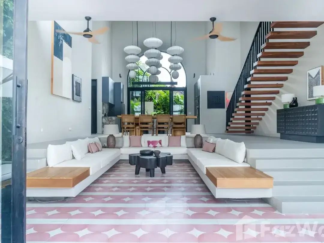 5 Bedroom Villa for sale in Mengwi, Bali - Image 2 of 10