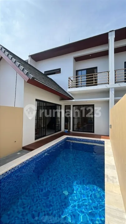 Dijual Villa Darmawangsa Kutuh - Image 1 of 4
