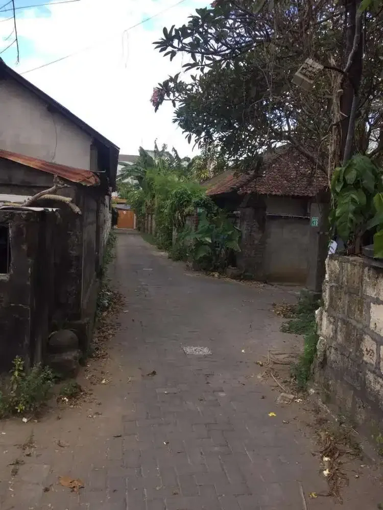 TANAH BONUS BANGUNAN KOSAN LOKASI SANUR - Image 6 of 10