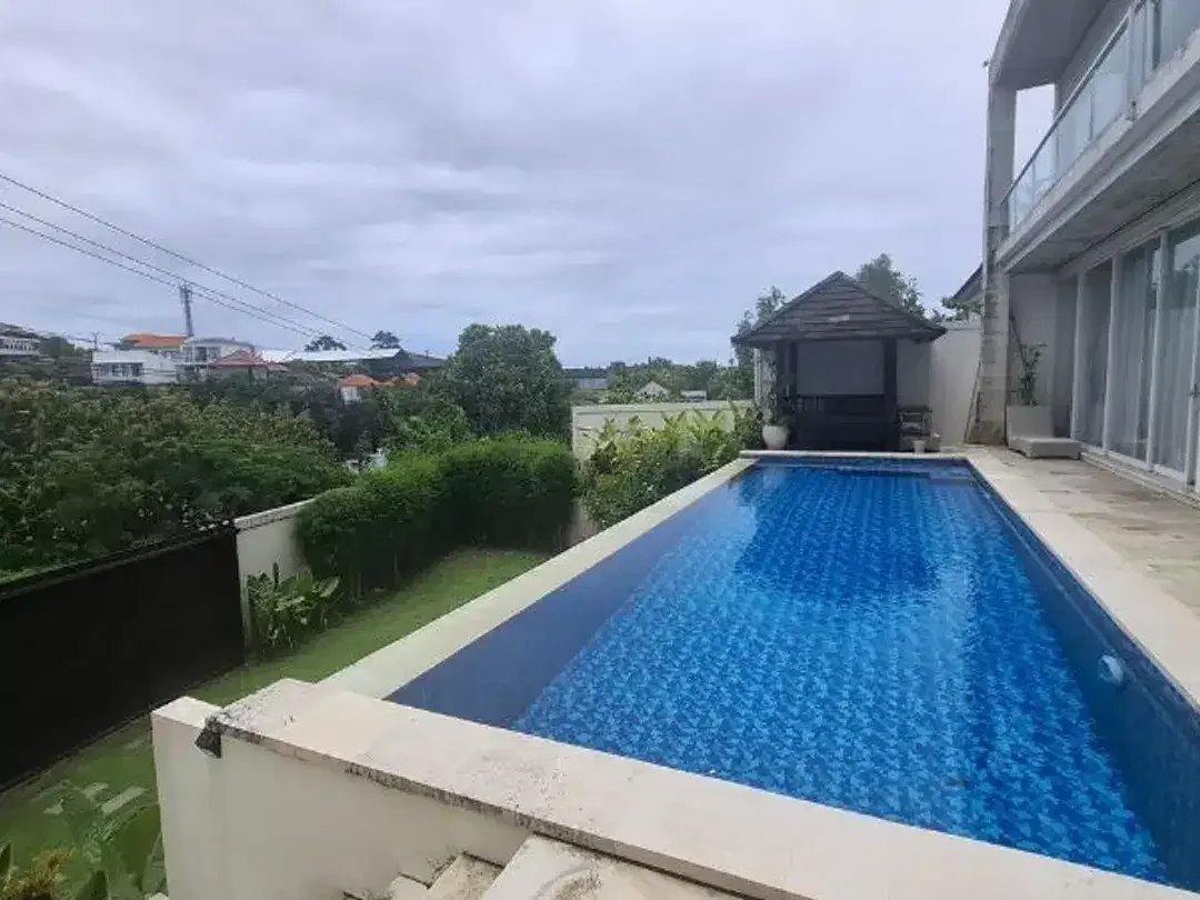 MODERN VILLA DI UNGASAN DENGAN 4 BED ROOM - Image 2 of 10