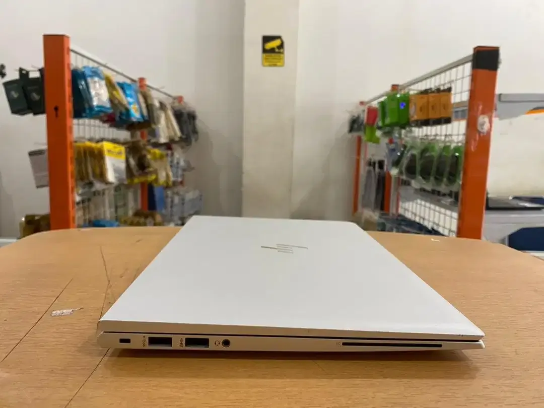 HP Elitebook 840 G8 Core i5Gen11 Ram 16GB SSD 256Gb 14in Slim  Mulus - Image 6 of 10