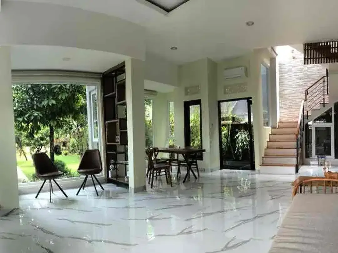 Rumah MEWAH Kawasan PREMIUM di PUSAT Kota Jl Tukad Badung Denpasar - Image 8 of 10