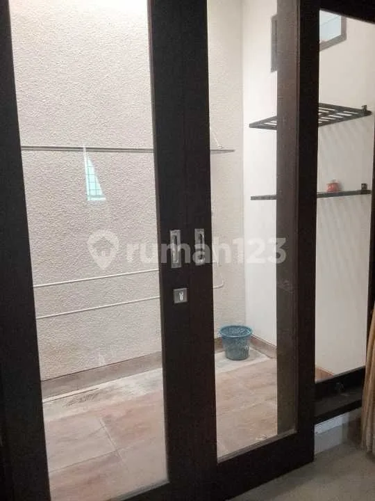Rumah Modern Lokasi Strategis di Jl Tukad Badung Renon - Image 4 of 4