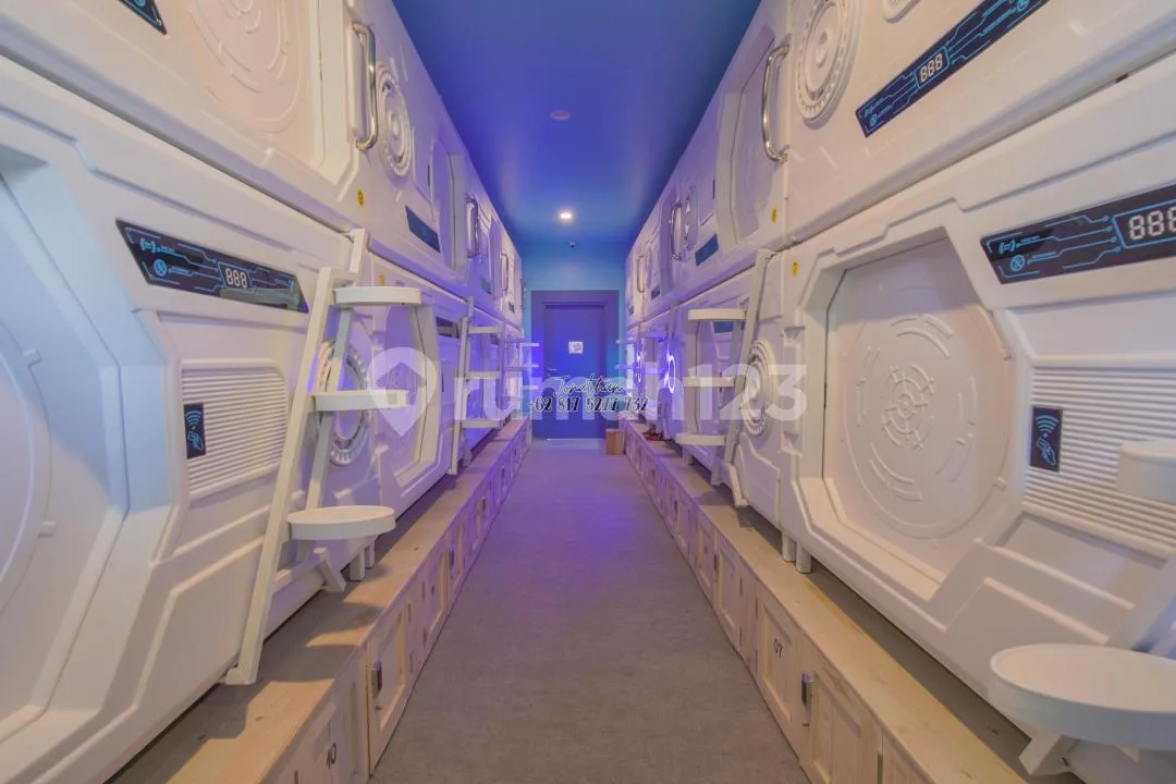 Ruko 3 Lantai Bekas Hotel Capsule Siap Operasional di Jl. Nakula - Dekat Sunset Road - Image 1 of 4