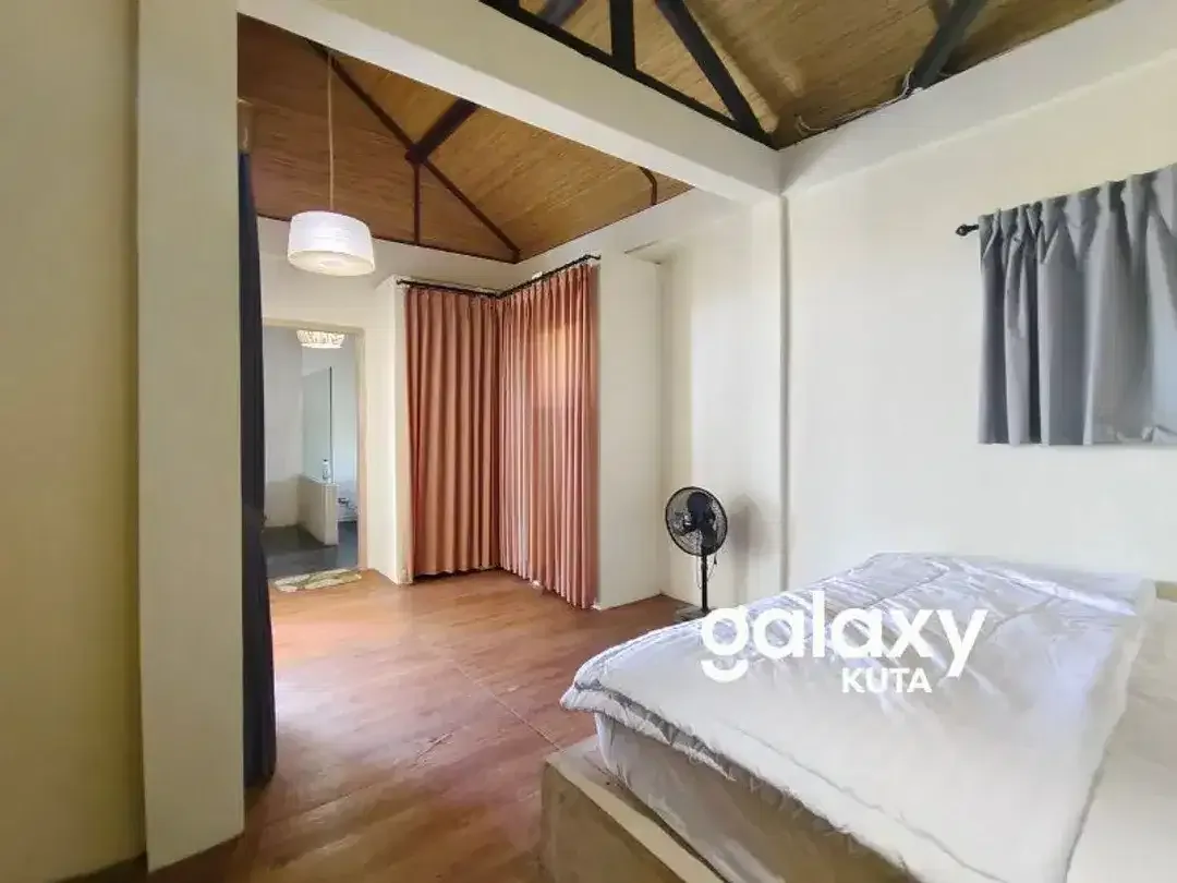 HOUSE WITH UNBLOCKED VIEW IN KARANG MAS JIMBARAN FOR RENT - Image 7 of 10