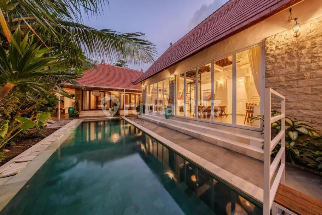 4 Bedrooms Villa With Private Pool In A Strategic Location Umalas - Canggu - Image 1 of 4