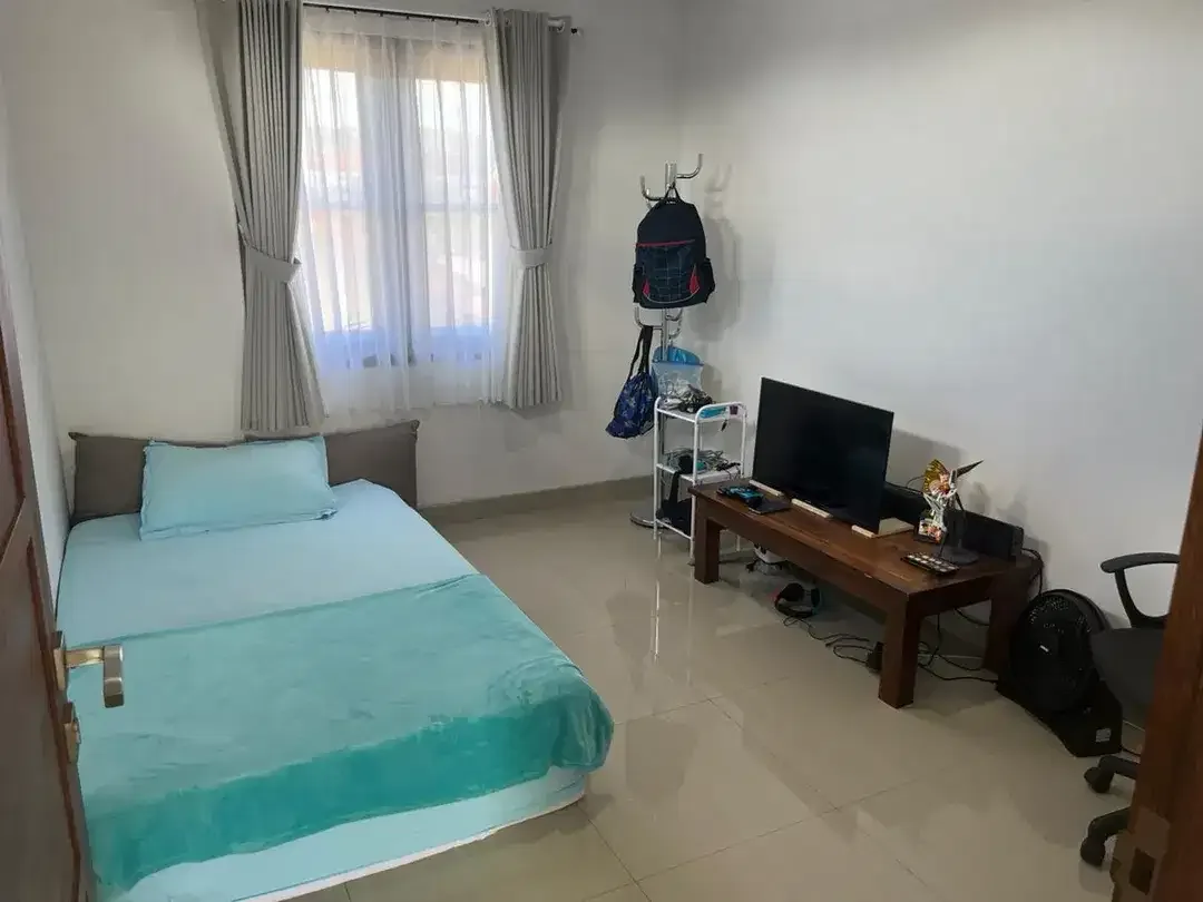 DROP PRICE FOR SALE BEAUTIFUL 4 BEDROOM HOME IN PURI GADING, JIMBARAN - Image 4 of 10