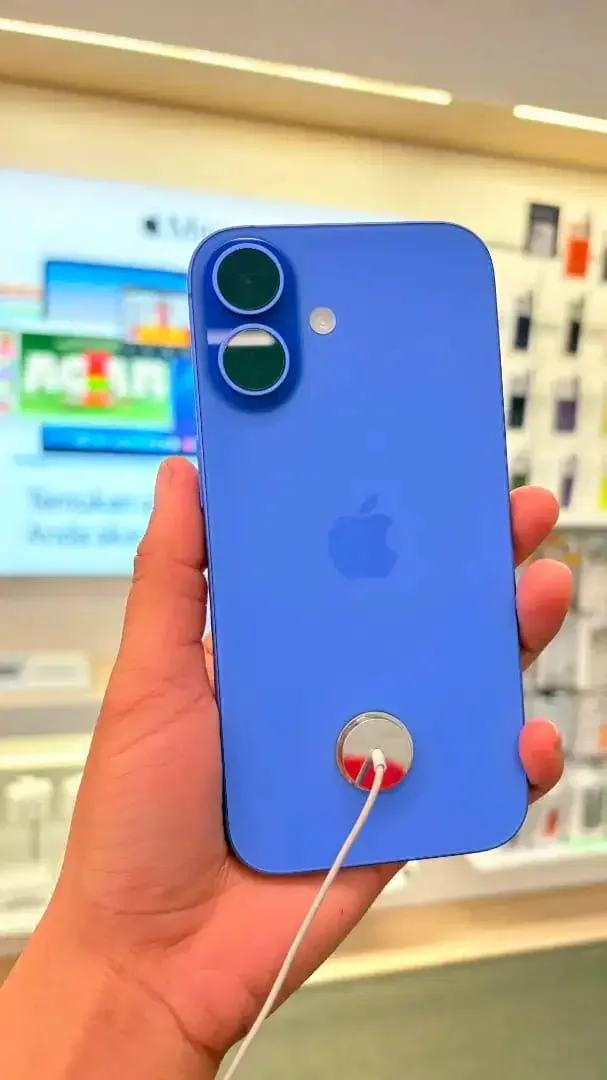 Ready Iphon 15,16 dan Iphon 17 pro dan pro max - Image 2 of 3