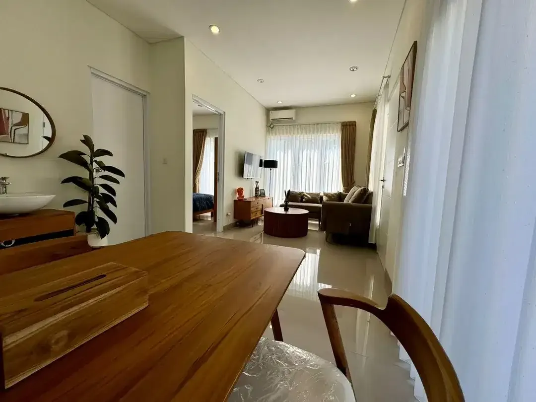 Hot offer for rent 2 bedroom house at Greenlot Residence - Image 2 of 10