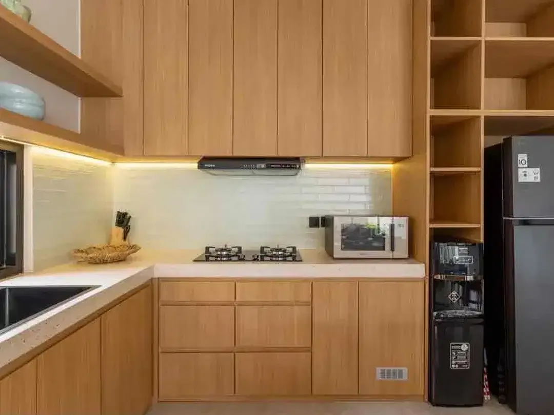 DISEWAKAN – VILLA MODERN MEDITERRANEAN 3 KAMAR | MUNGGU - Image 8 of 10