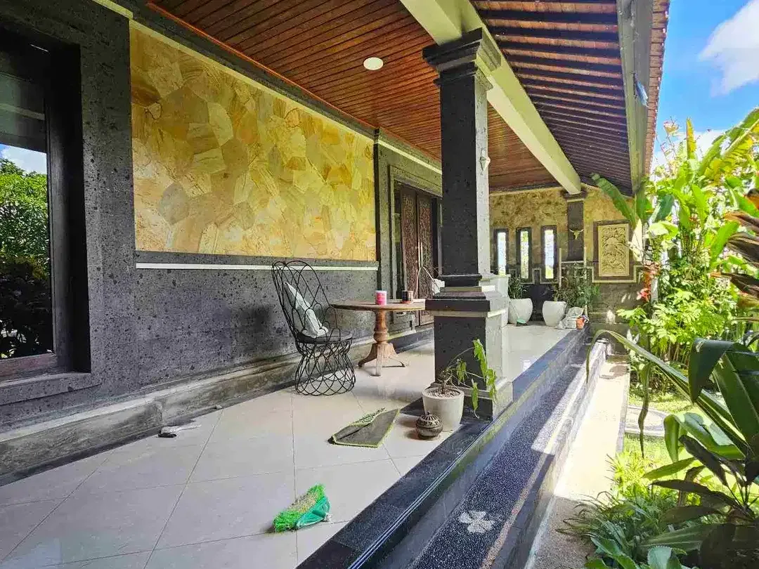 3 bedroom in kerobokan near Bali kidy school - Image 5 of 6