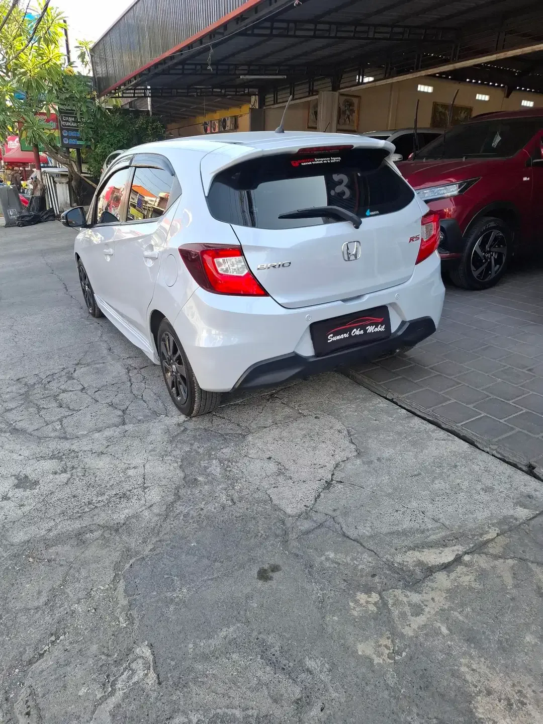 HONDA BRIO NEW RS - Image 4 of 8