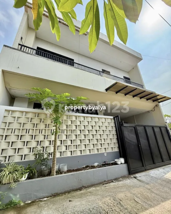 3 Bedroom Two Storey Villa With Rice Field View Sanur West Side Kutat Lestari - Image 3 of 4