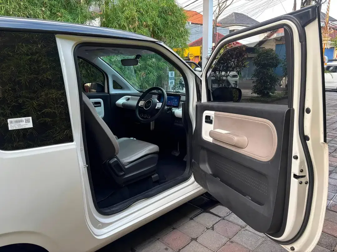 WULING AIR EV LONG RANGE 2022 - B 1013 TNP - Image 8 of 10