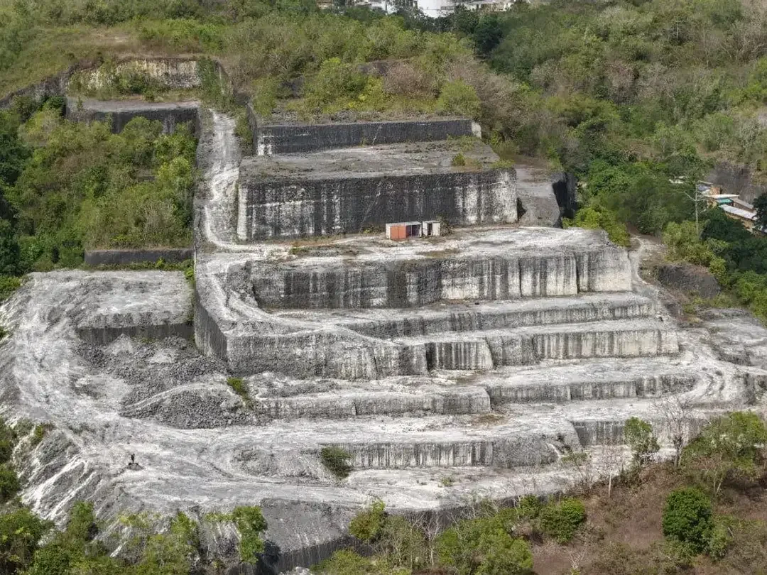 140 Lahan Tepi Tebing Dijual di Bukit, Bali - Image 4 of 10