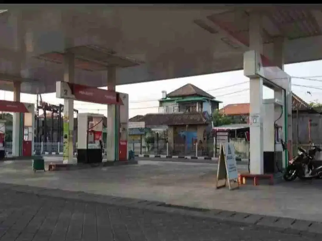 SPBU Aktif di Jalan Utama WR Supratman Denpasar - Image 6 of 6