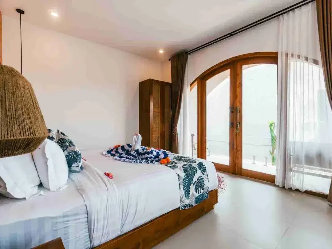 dijual villa baru lantai 3 lokasi kerobokan - Image 4 of 10