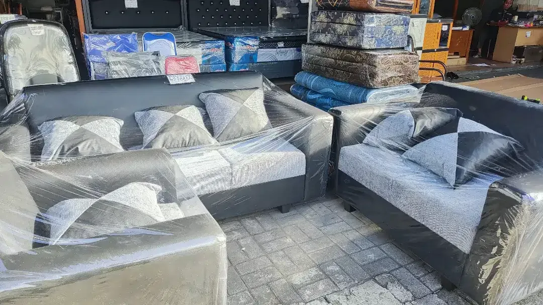 Satu Set Sofa Besar Dan Mewah Minimalis Modern Murah - Image 4 of 9