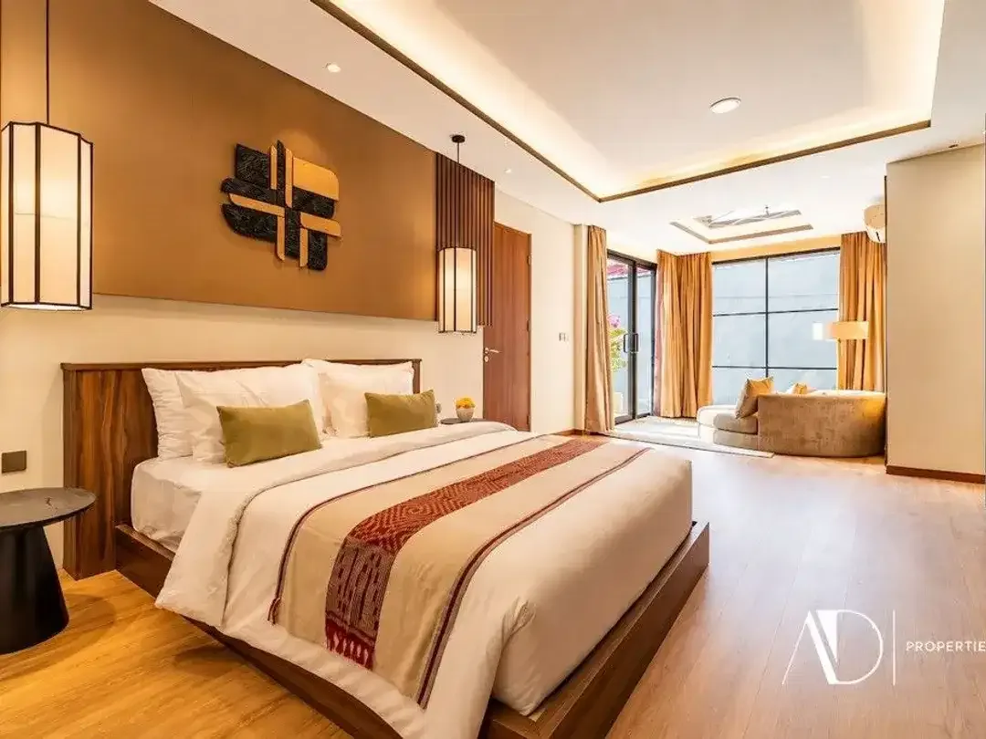 FREEHOLD | MODERN 5-BEDROOM VILLA IN PETITENGET, SEMINYAK - Image 10 of 10