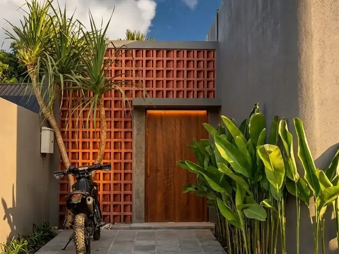 LEASEHOLD VILLA FOR SALE IN KEDONGANAN, BADUNG – CLOSE TO THE AIRPORT - Image 6 of 10