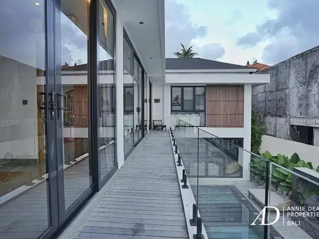 LEASEHOLD | 4-BEDROOM MODERN LUXURY VILLA IN UMALAS-BUMBAK - Image 10 of 10