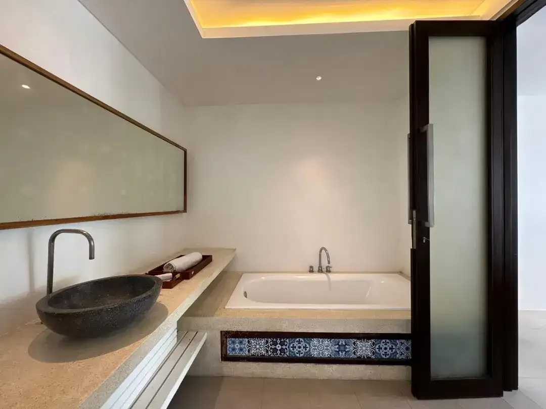 Villa pantai batubolong canggu - Image 9 of 10