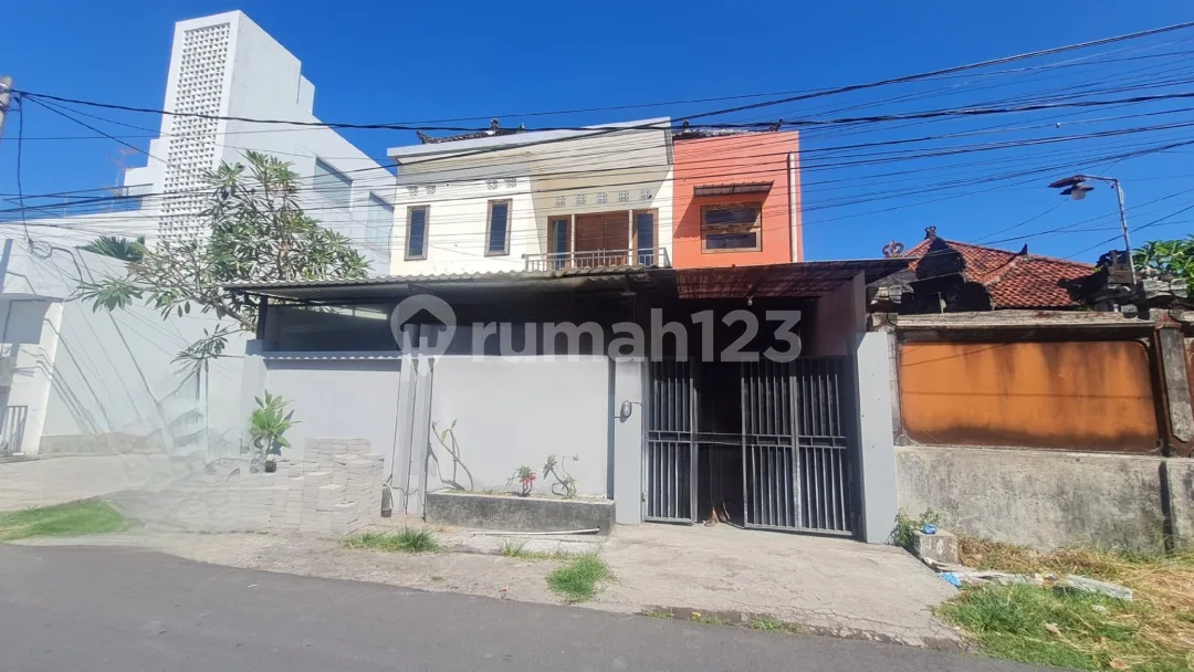 Rumah 2 Lantai di Renon - Cocok untuk Rumah Tinggal, Kantor, atau Co-Living Space - Image 1 of 4