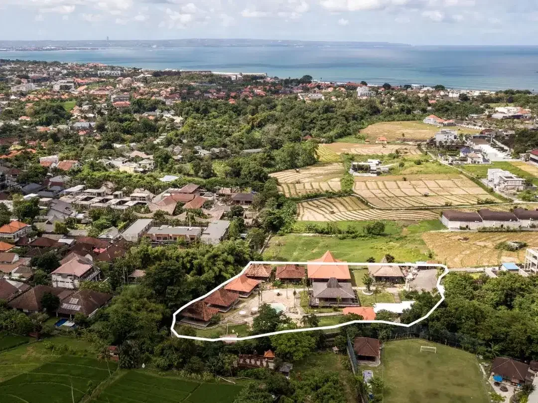 Tanah & Bangunan Villa Berawa Canggu Badung - Image 6 of 7
