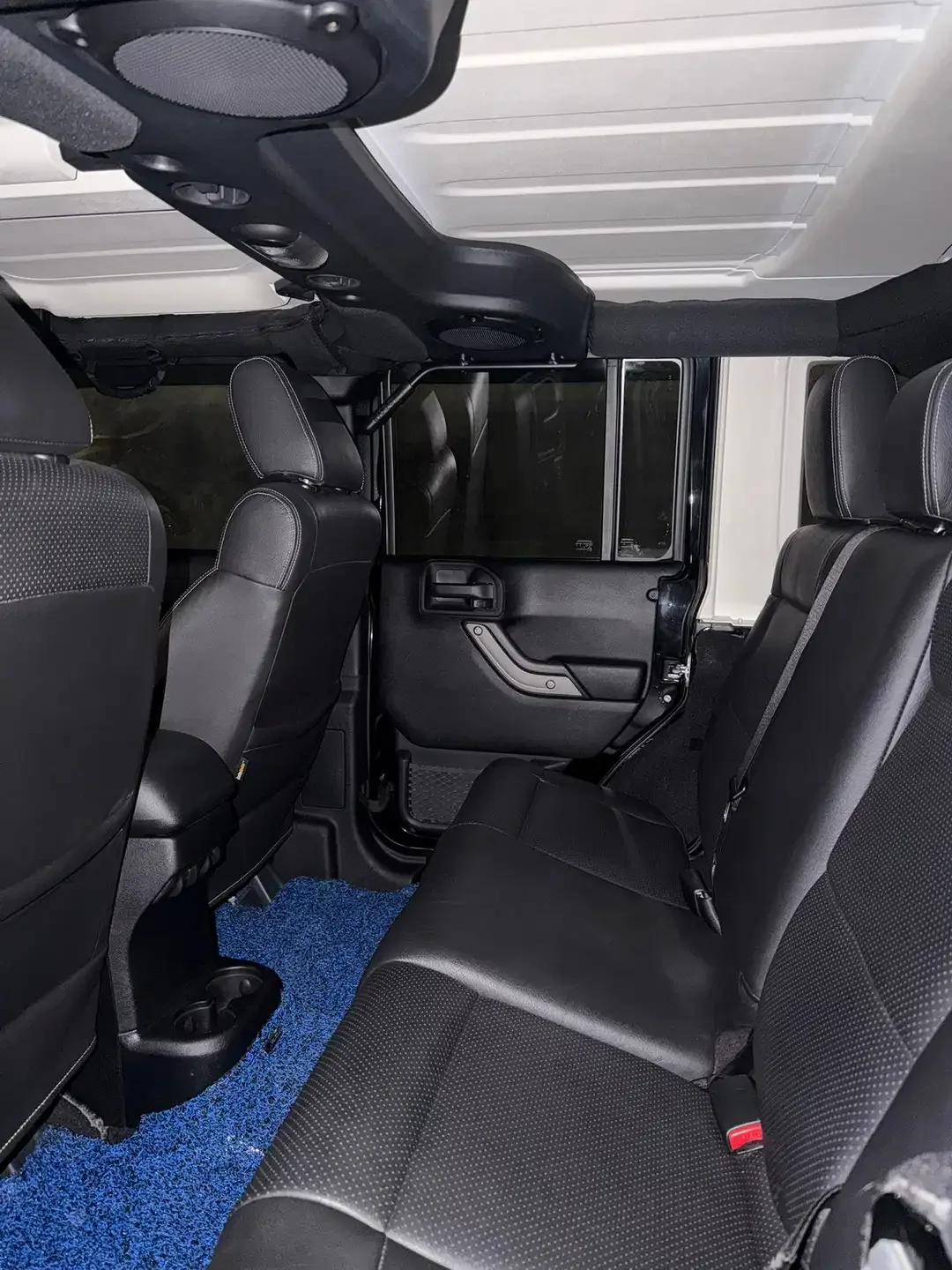 Jeep Wrangler JK Renegade 2012 - Image 6 of 7