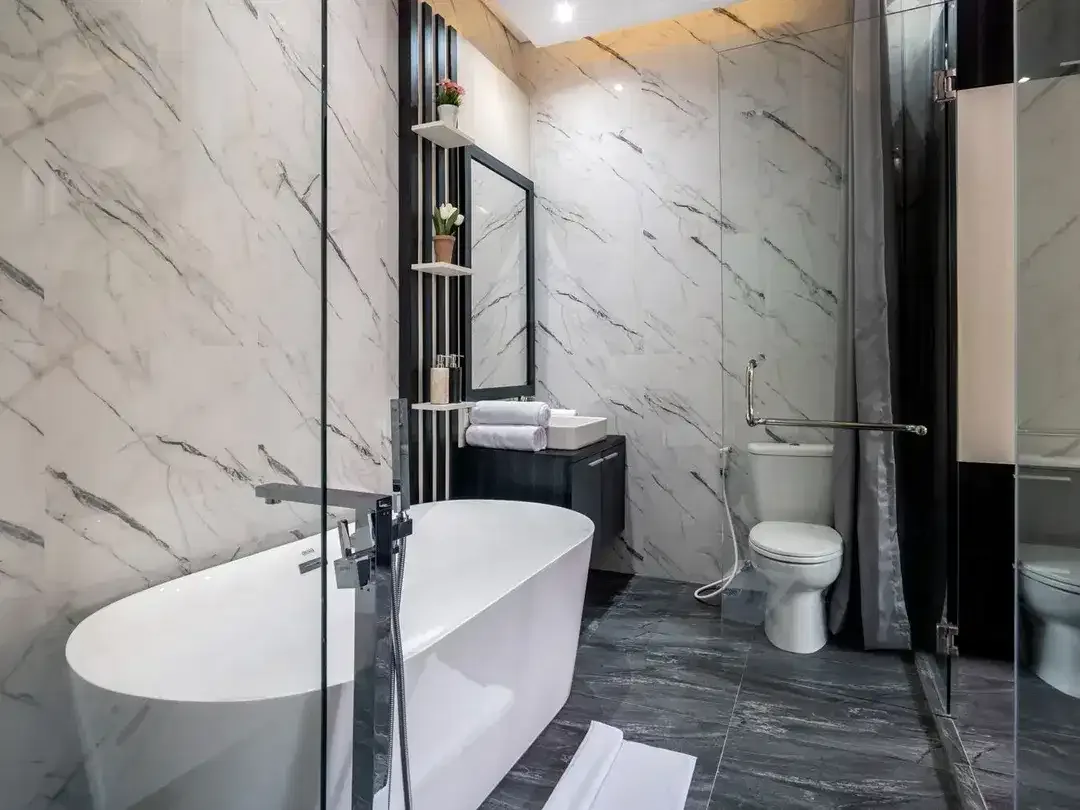 Leasehold - Luxurious 3-Bedroom Villa in Seminyak with Private Pool - Image 7 of 10