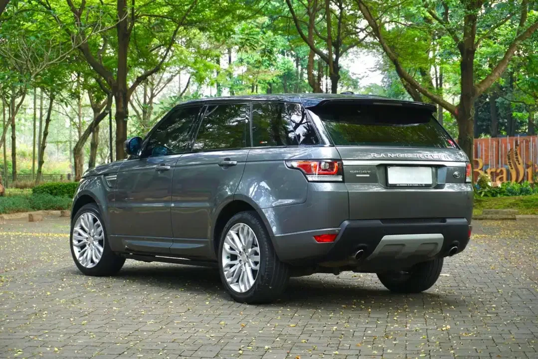 HOT ITEMS ! LAND ROVER RANGE ROVER SPORT AUTOBIOGRAPHY 2014 - Image 8 of 10